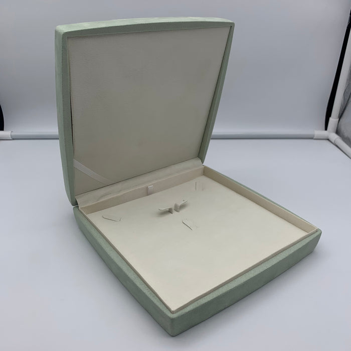 Sentosa Box Collection