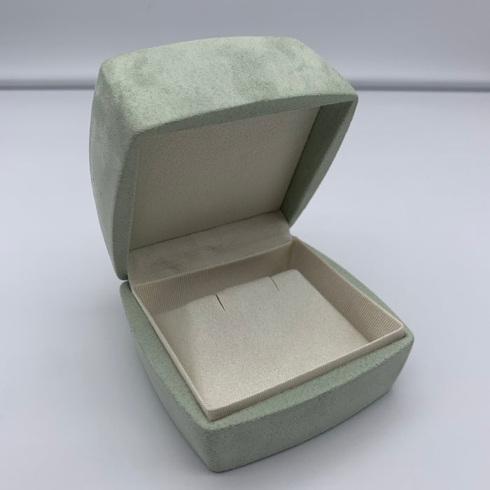 Sentosa Box Collection