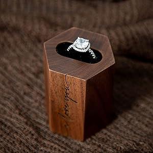 I Love You Hexagon Wood Ring Stand - Engraved Wooden Ring Holder - Jewelry Packaging Mall