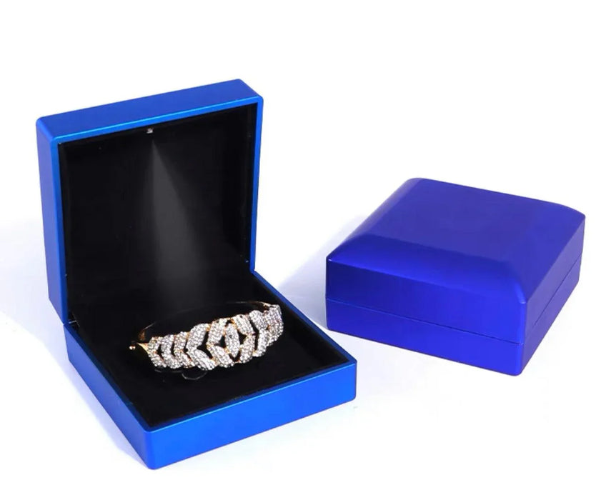 Bonham Collection - LED Box JPM0197 - Jewelry Packaging Mall