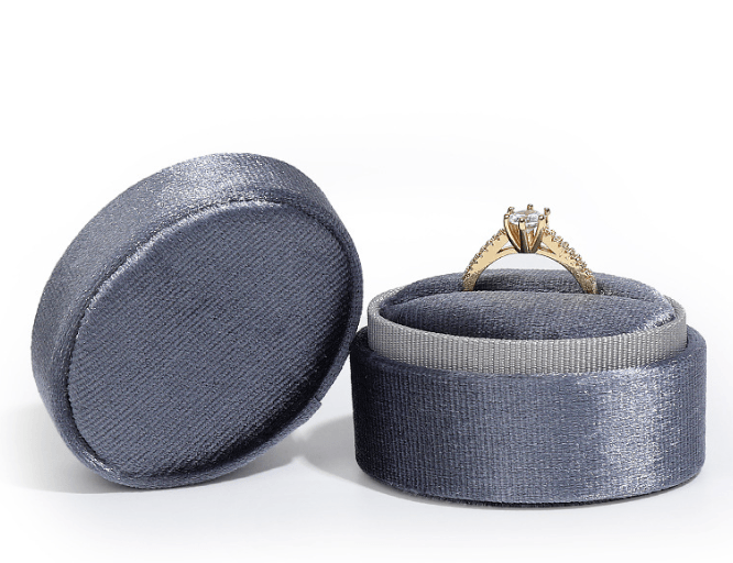 Oval Velvet Box Collection-JPM0169 - Jewelry Packaging Mall